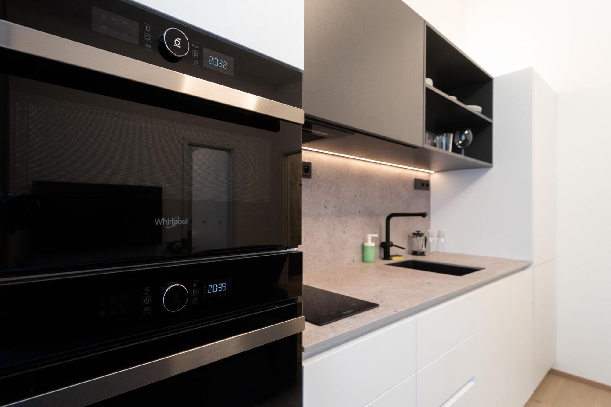 Urban Oasis Brno Apartment ภายนอก รูปภาพ